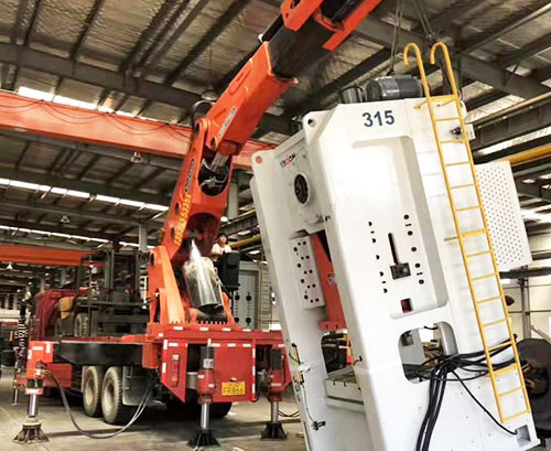 苏仙提升工作效率，选择优质折臂吊租赁服务