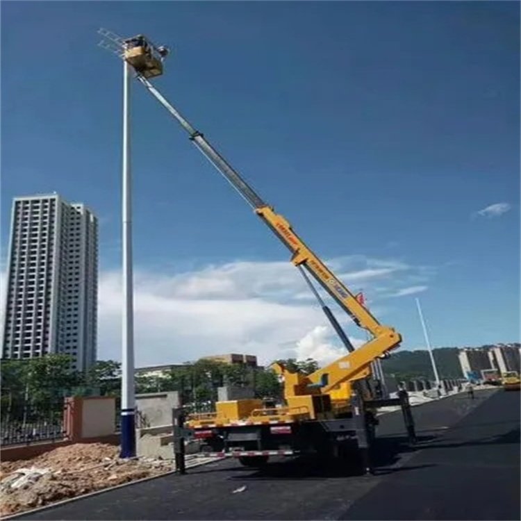 苏仙维修路灯的曲臂升降车出租