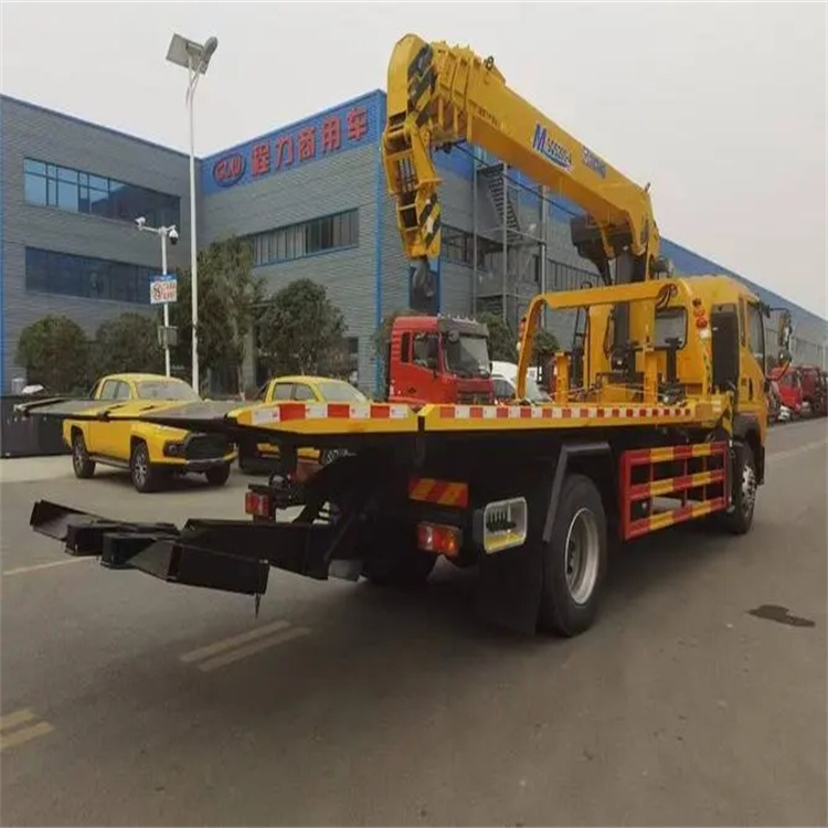 苏仙附近小随车吊出租电话，轻松解决搬运烦恼